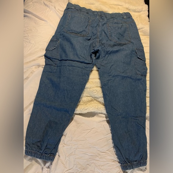 Pre loved denim cargo pants by Zíngara - Picture 2 of 5